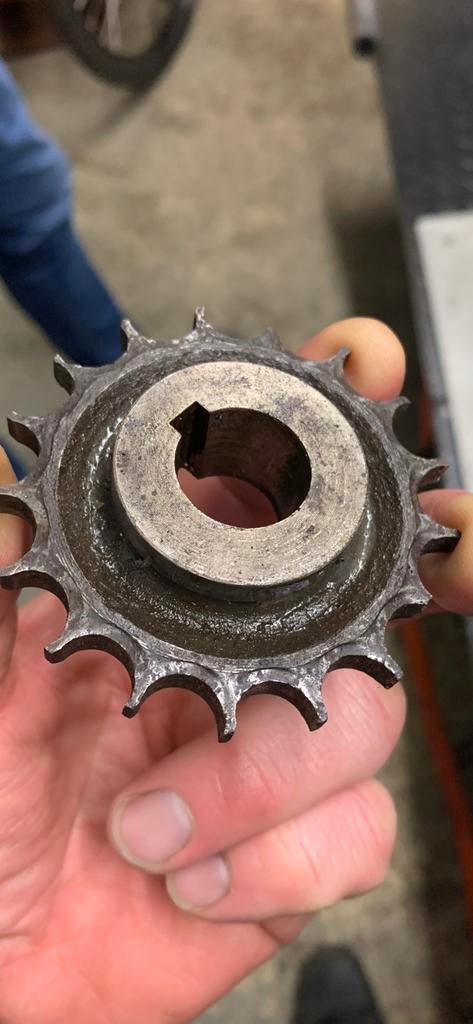 Gezocht: tandwiel Peugeot P108 1932, Motoren, Ophalen of Verzenden, Gebruikt