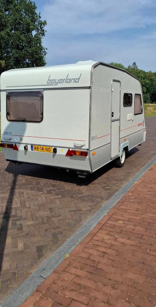 Caravan te huur B-rijbewijs, Caravans en Kamperen, Standaardzit, Particulier, Luifel, Tot en met 4