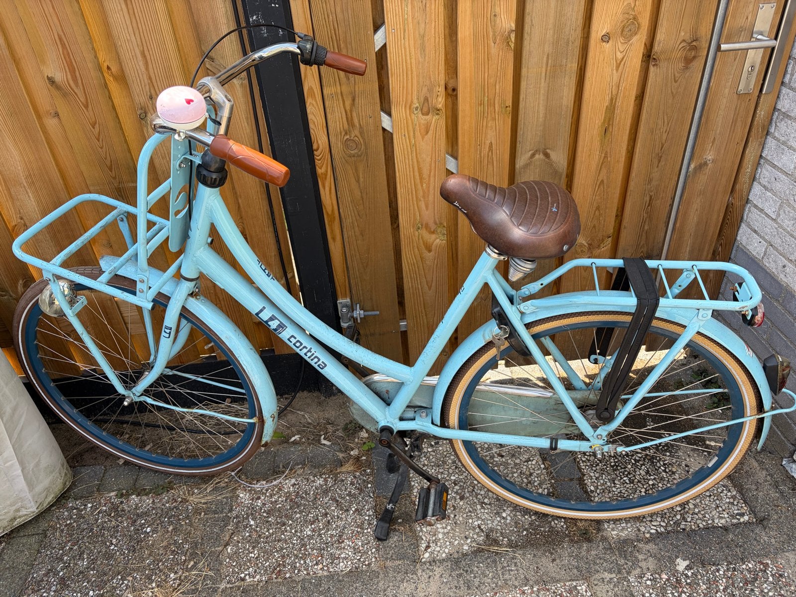 Cortina L4 transportfiets - Lichtblauw met versnellingen, Fietsen en Brommers, Fietsen | Dames | Damesfietsen, Ophalen, Gebruikt
