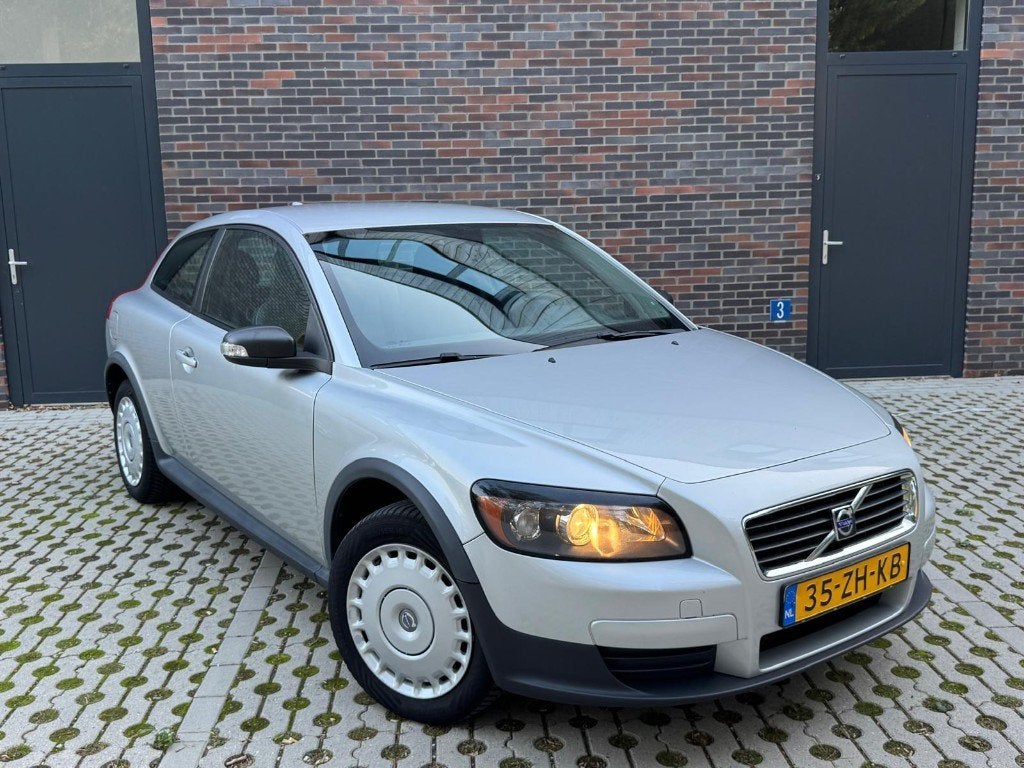 Volvo C30 1.6 2008 Grijs Volledig Dealeronderhouden, Auto's, Voorwielaandrijving, Stof, Zwart, 4 cilinders