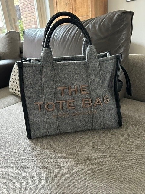 The Tote Bag by Marc Jacobs, Ophalen of Verzenden, Gebruikt, Grijs, Handtas