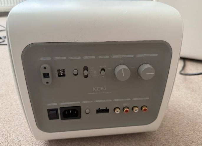 KEF KC62