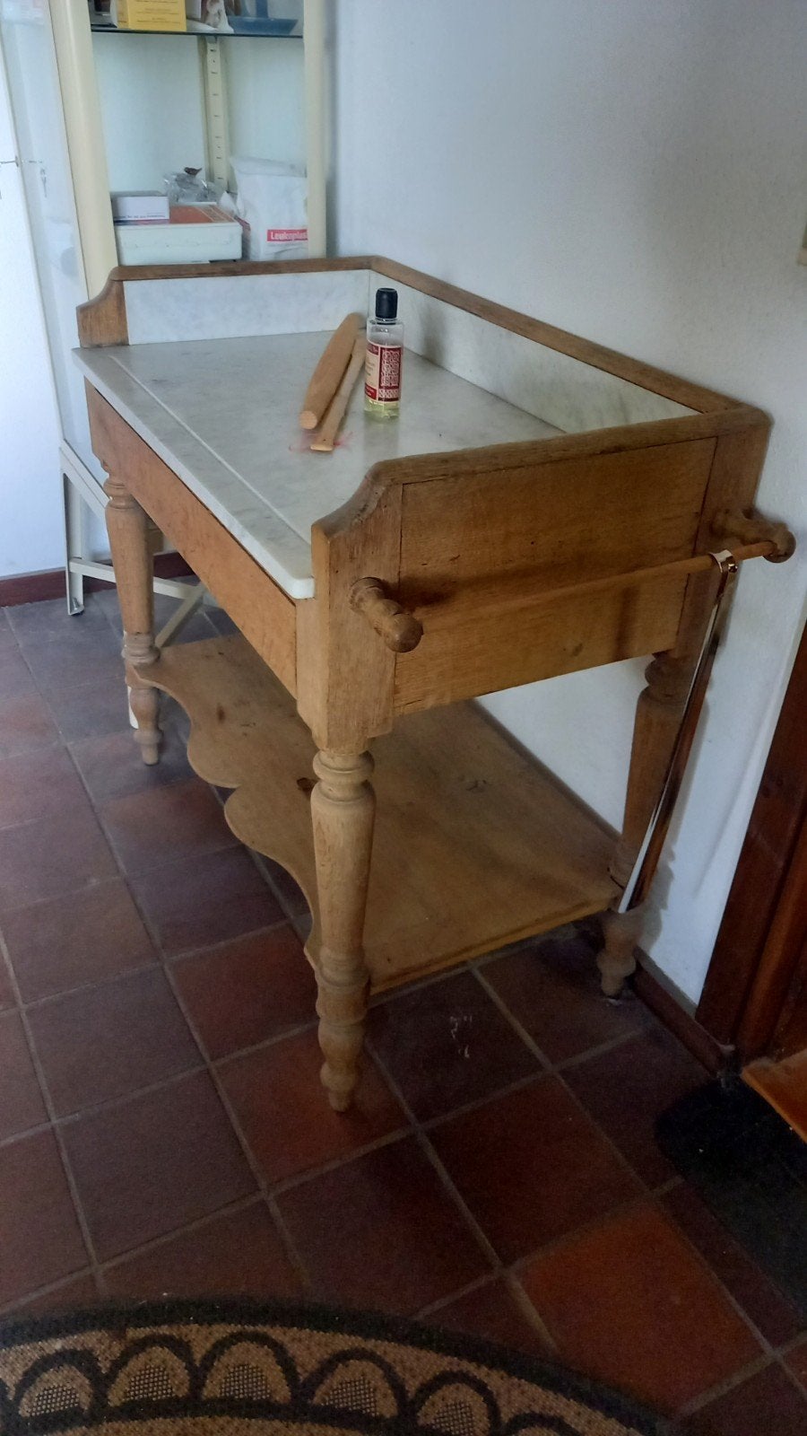 wastafel, keukentafel, sidetable, Franse tafel, Ophalen