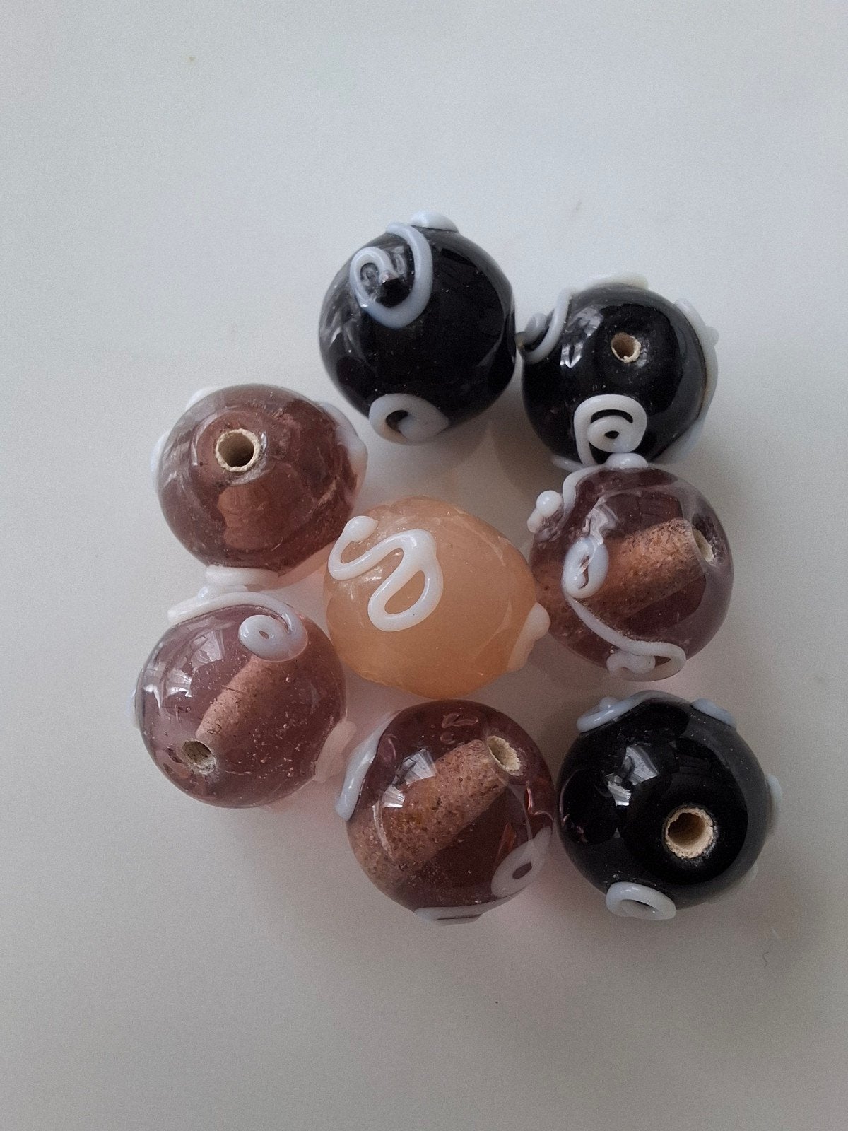 8 stuks lampwork glaskralen zwart wit bruin kralen, Kraal, -, -, Nieuw