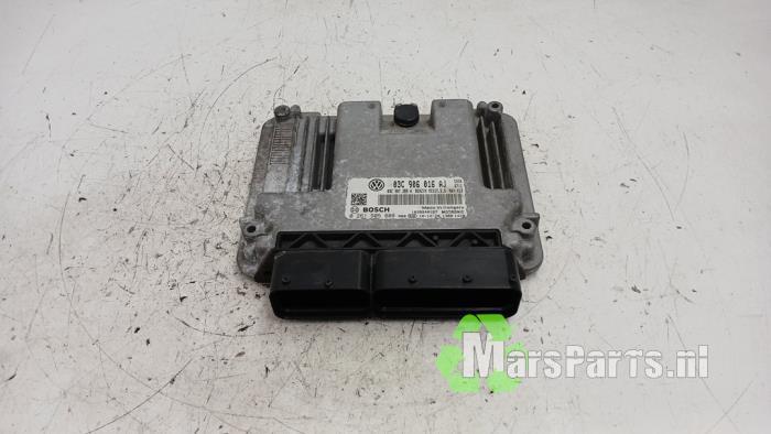 Computer Motormanagement van een Volkswagen Golf, Gebruikt, -, Volkswagen, -