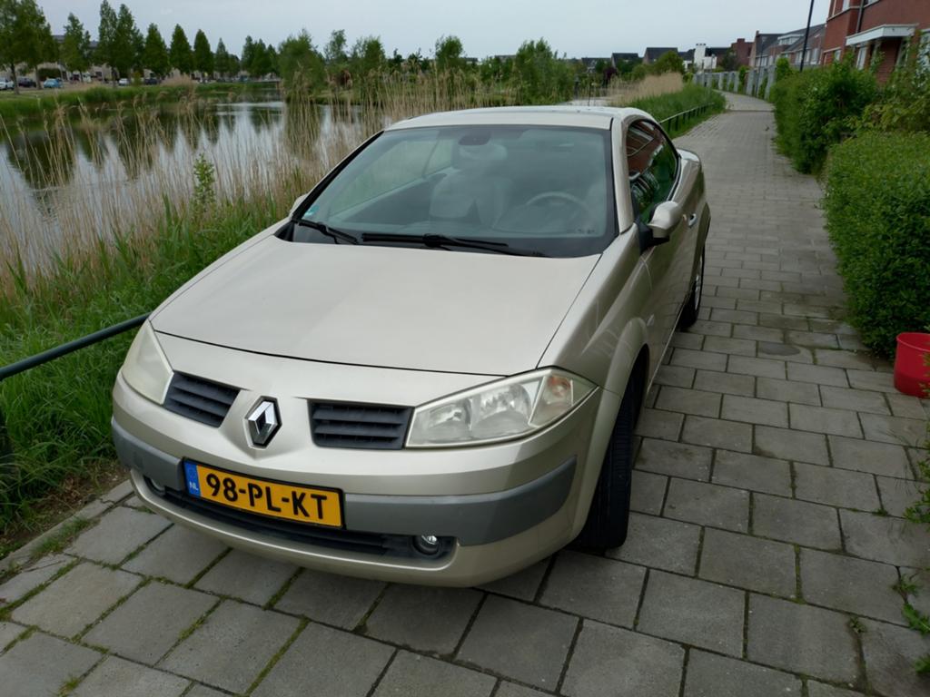 Renault Mégane Cabrio APK april 2027, Auto's, Renault, Mégane, Benzine, B, Cabriolet, Handgeschakeld, Origineel Nederlands, Beige