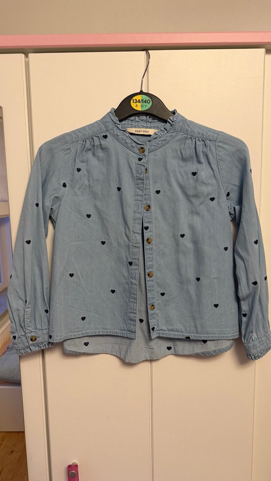 Sissy-Boy spijkerblouse met hartjes - maat 110/116, Ophalen, Zo goed als nieuw, Meisje, Overhemd of Blouse