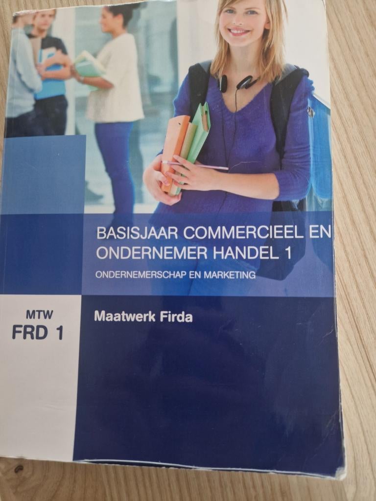 Basisjaar Commercieel en Ondernemer Handel 1, Boeken, Ophalen of Verzenden, Beta, Gelezen, MBO