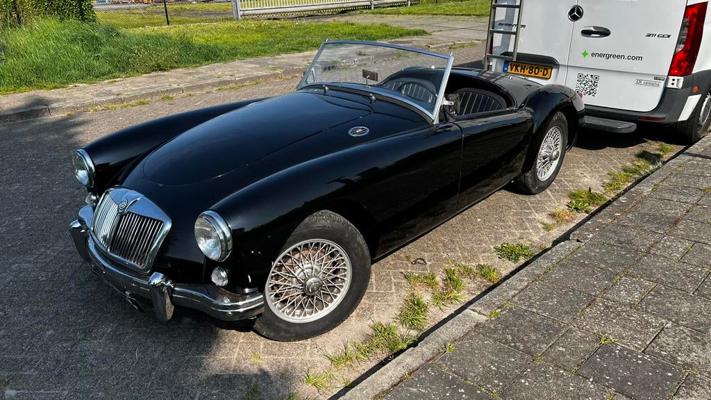MGA, Auto's, MG, Particulier, Benzine, Cabriolet, Handgeschakeld, Geïmporteerd, Zwart, Achterwielaandrijving, Ophalen