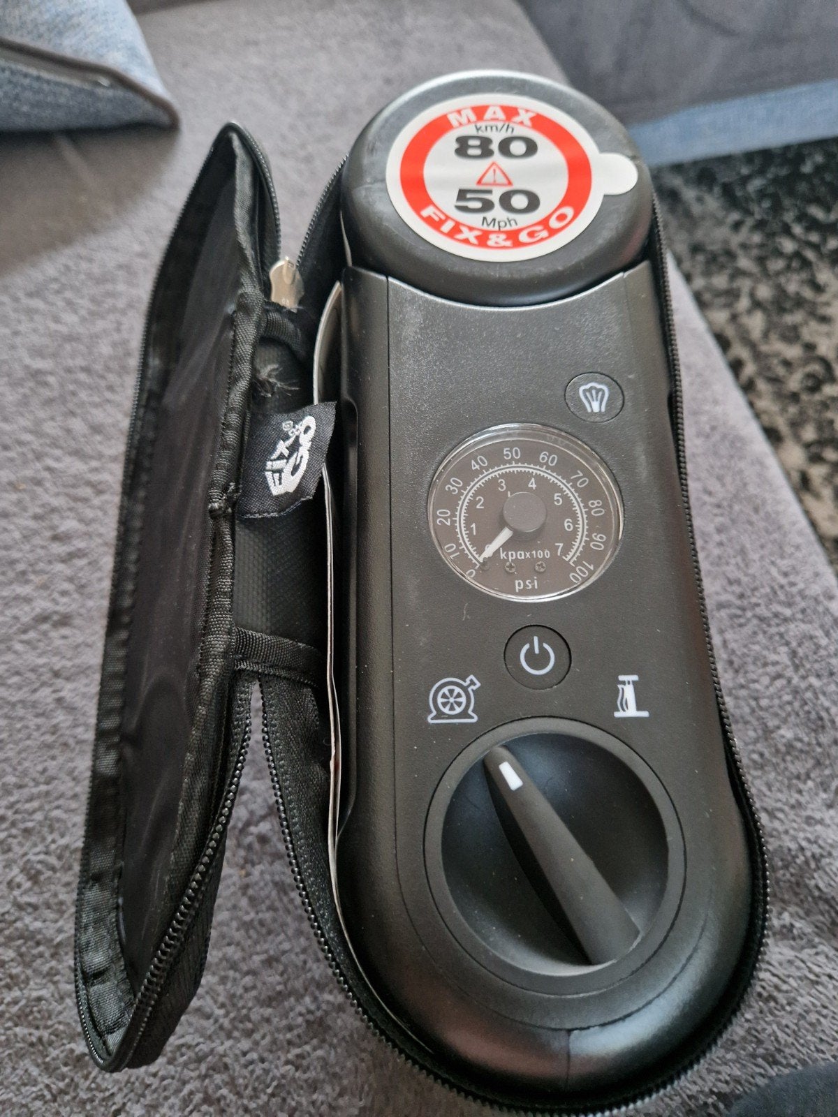 Fix & Go bandenreparatieset met compressor, Ophalen of Verzenden, Zo goed als nieuw
