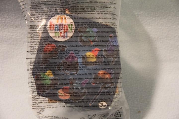 Mc Donalds Happy Meal speeltje Megamindy 2010 geseald, Verzamelen, Film en Tv, Nieuw, Tv, Beeldje, Replica of Model, Ophalen of Verzenden