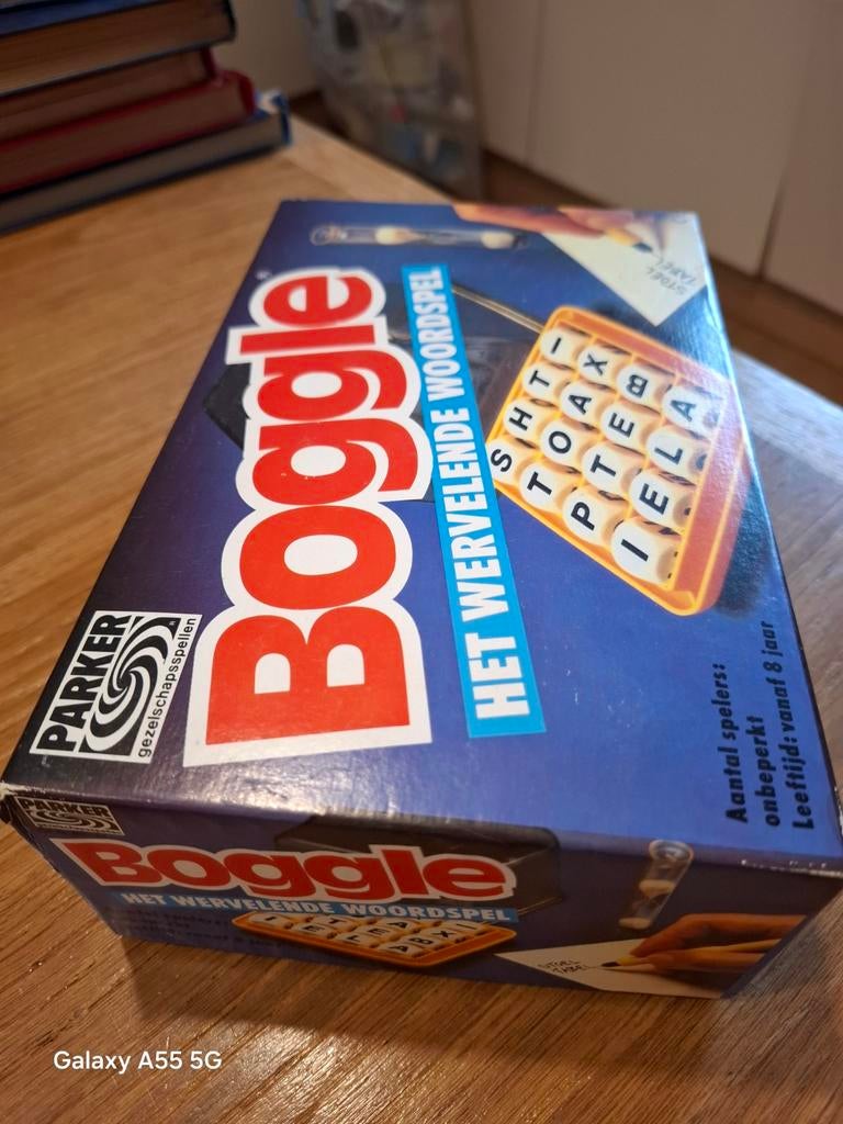 Boggle - Het wervelende woordspel van Parker, Hobby en Vrije tijd, Parker, Gebruikt, Ophalen of Verzenden, Consumercare@hasbro.co.uk