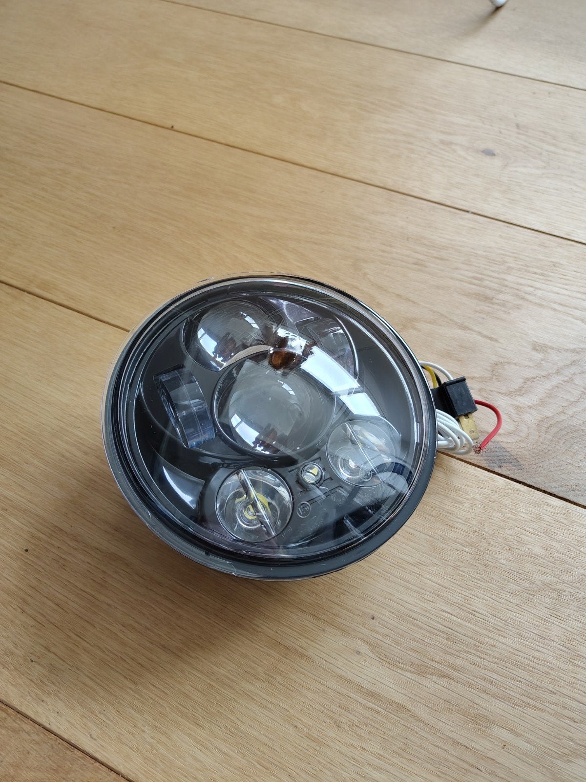Daymaker LED Koplamp Rond 5,75 inch (146mm) - Universeel, Motoren, Ophalen of Verzenden