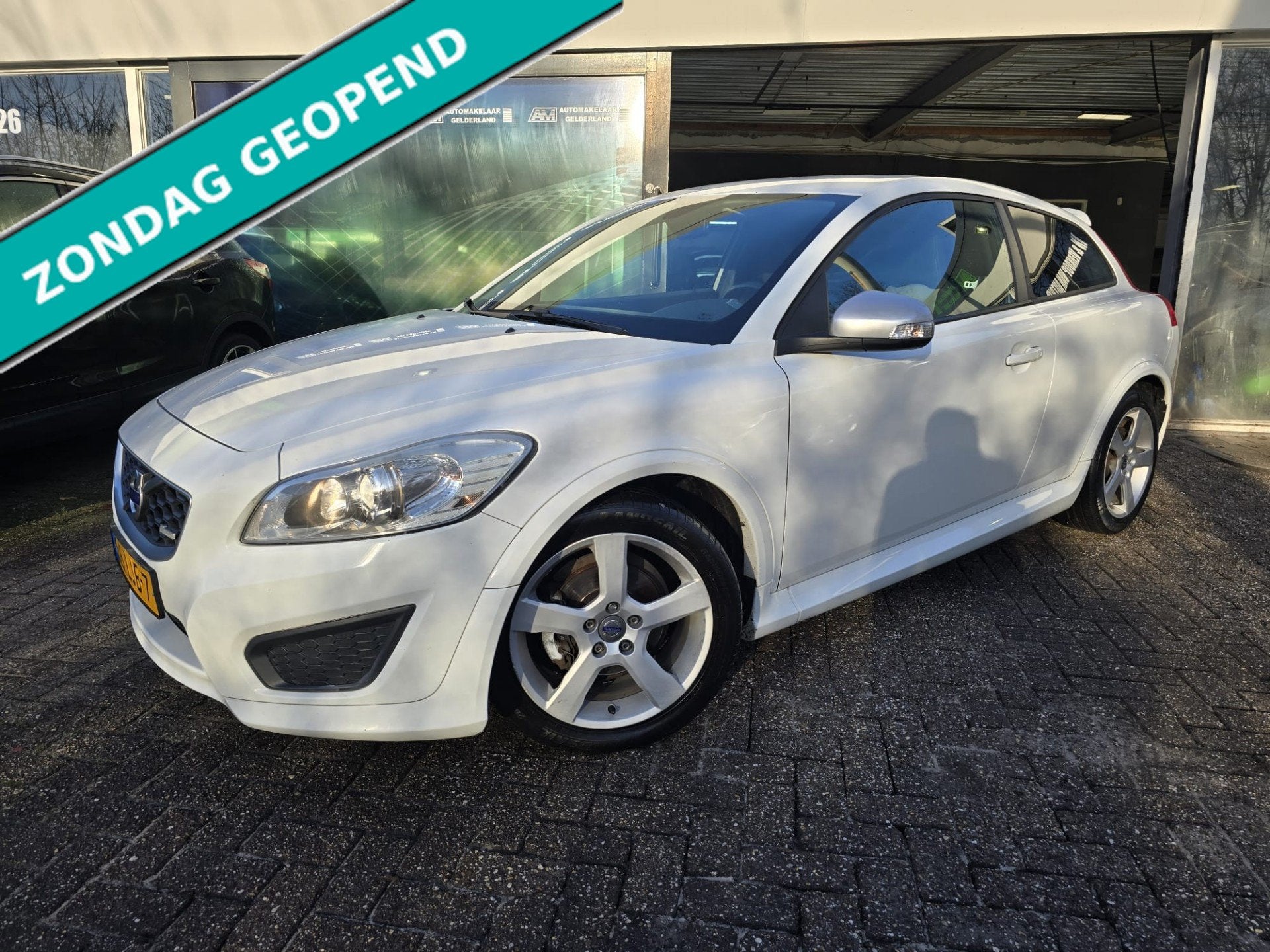 Volvo C30 1.6 R-Design | 12MND GARANTIE | AIRCO | CRUISE | L, Auto's, Volvo, Voorwielaandrijving, 1596 cc, 101 pk, 4 stoelen