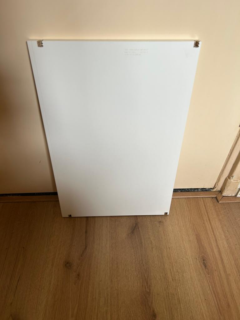 Ikea Fonnes Deurtje en plank., Huis en Inrichting, Kasten | Kledingkasten, Ophalen, Gebruikt, 50 tot 100 cm, Minder dan 100 cm
