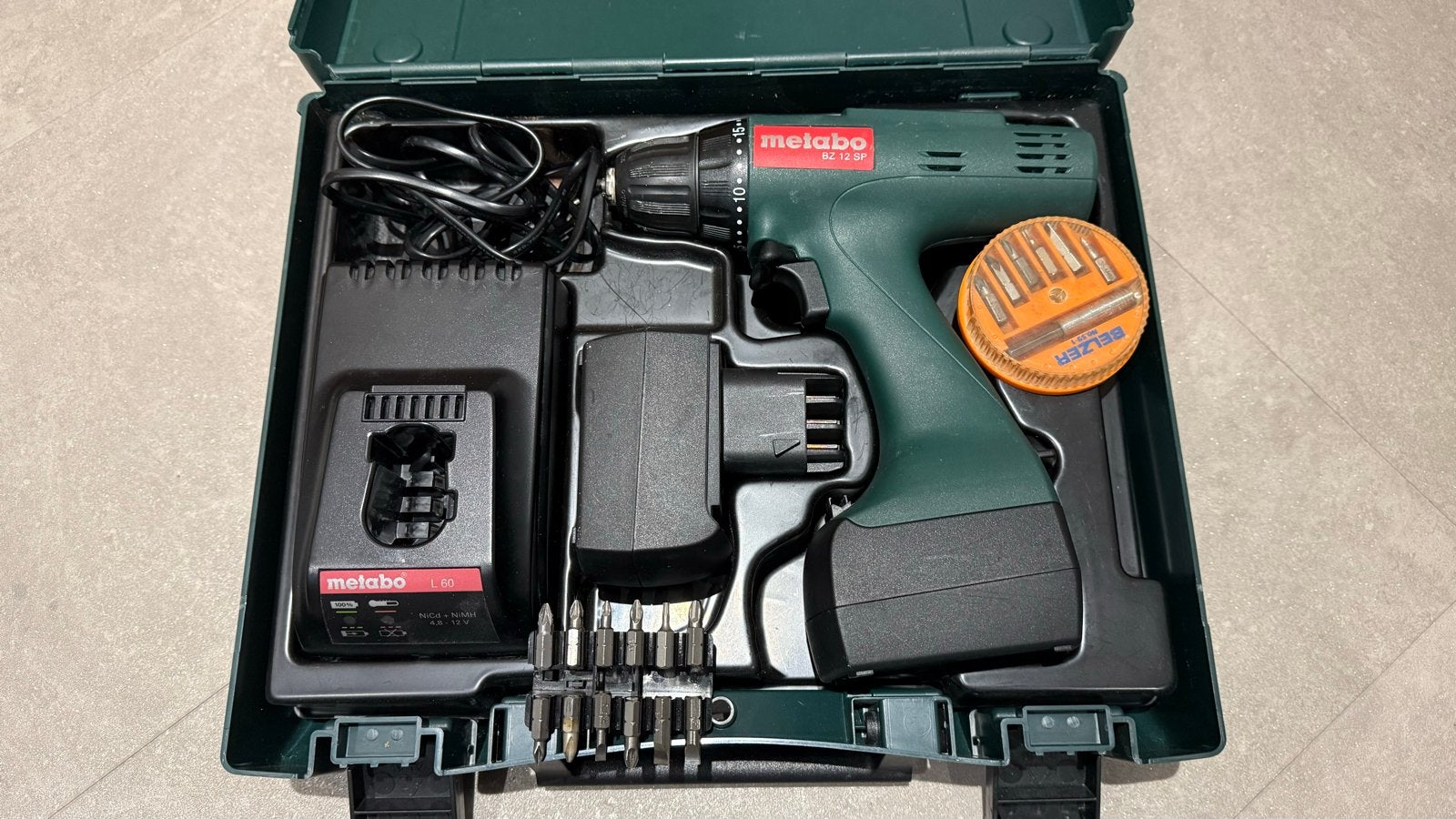 Metabo BZ 12 SP Boor- en Schroefmachine, Ophalen, Gebruikt, Variabele snelheid, Boor- en Schroefmachine