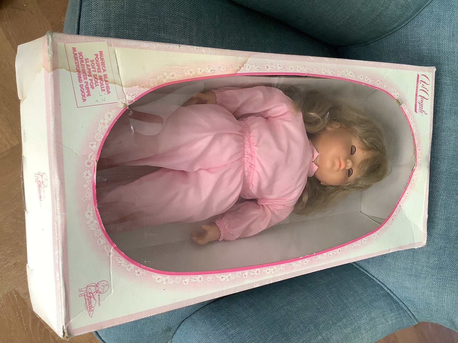Famosa pop van circa 1984, nog in doos, Verzamelen, Poppen, Ophalen of Verzenden, Pop