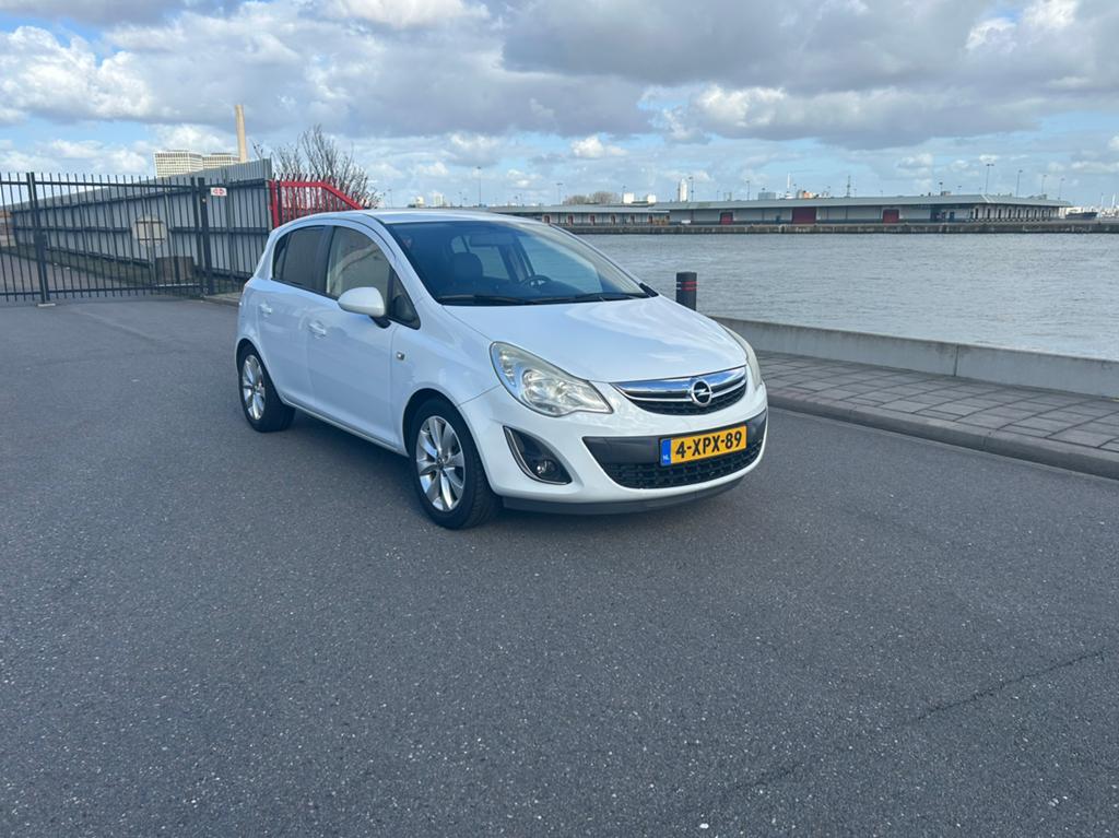 Opel Corsa 1.4 i16V 5D NAVI ECC PDC CRUISCONTROOL, Voorwielaandrijving, 1063 kg, 4 cilinders, Origineel Nederlands