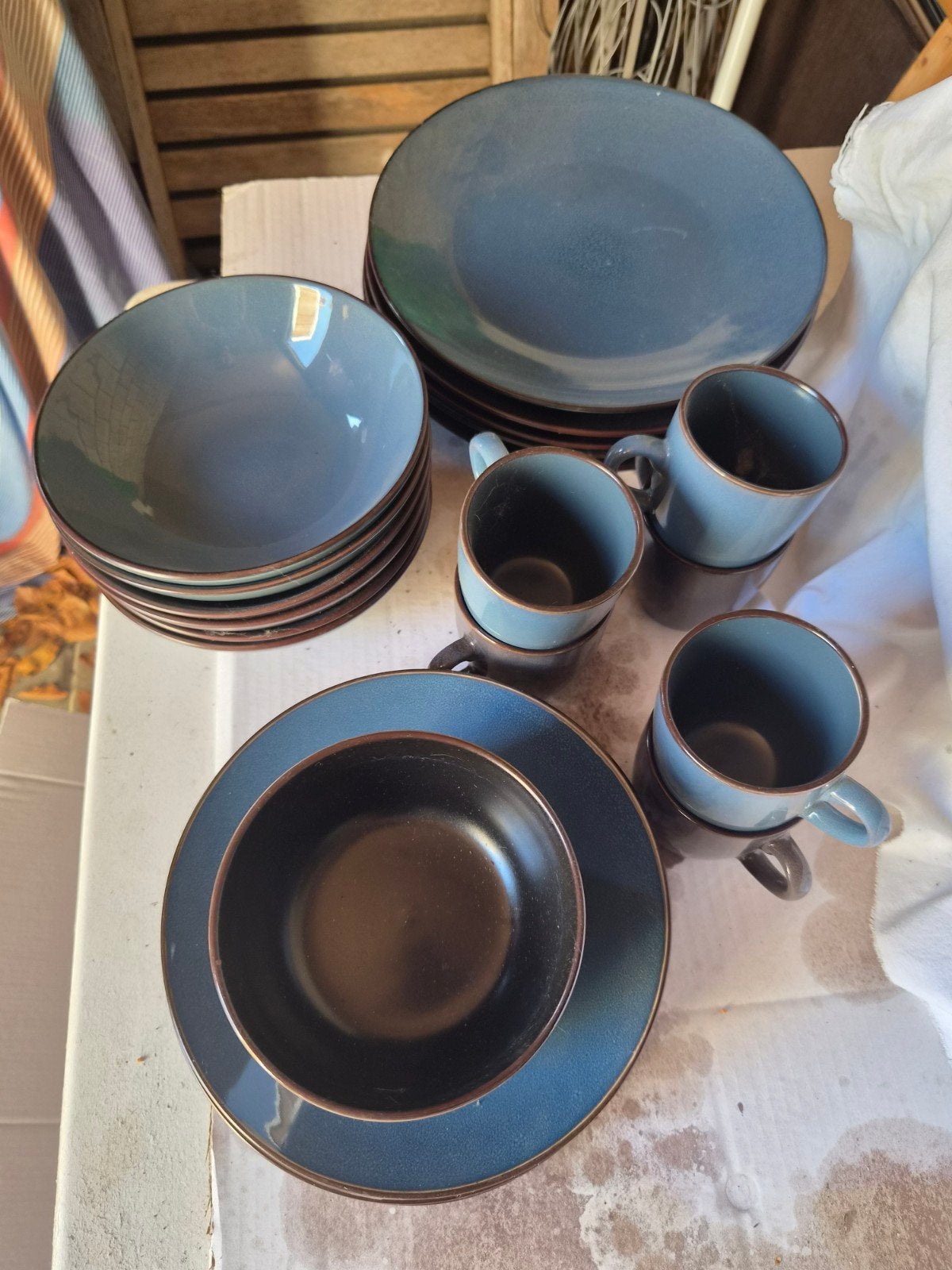 Stijlvol Keramisch Servies Set - Blauw/Bruin, Gebruikt, Overige merken, Keramiek, Ophalen of Verzenden