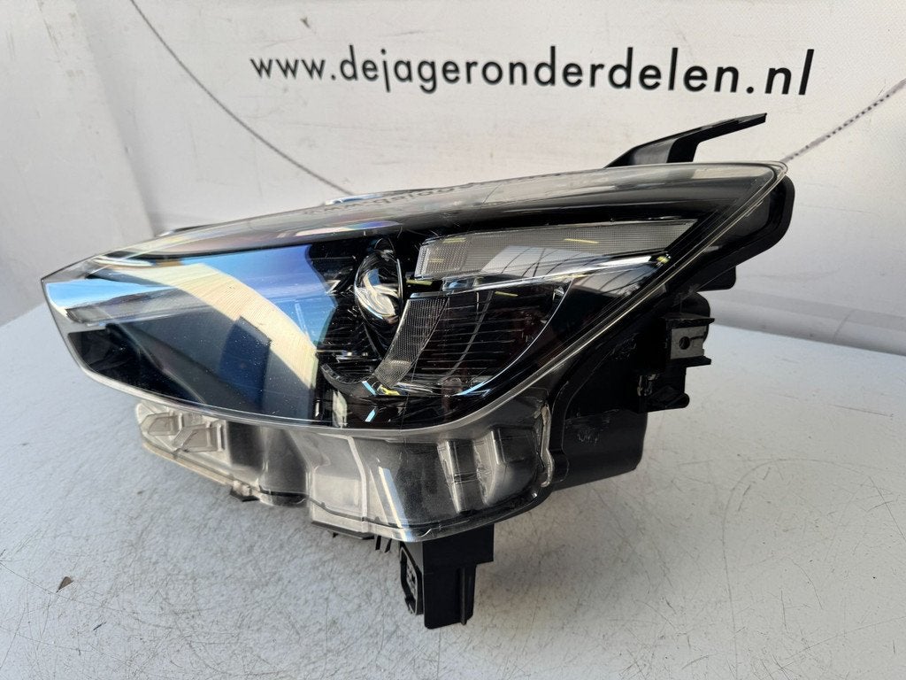 MAZDA CX 3 CX3 VOL LED KOPLAMP LINKS D10E-51040, Gebruikt, Shinchi, Fuchu-Cho 3-1
730-8670  Hiroshima, Mazda Motor Corporation