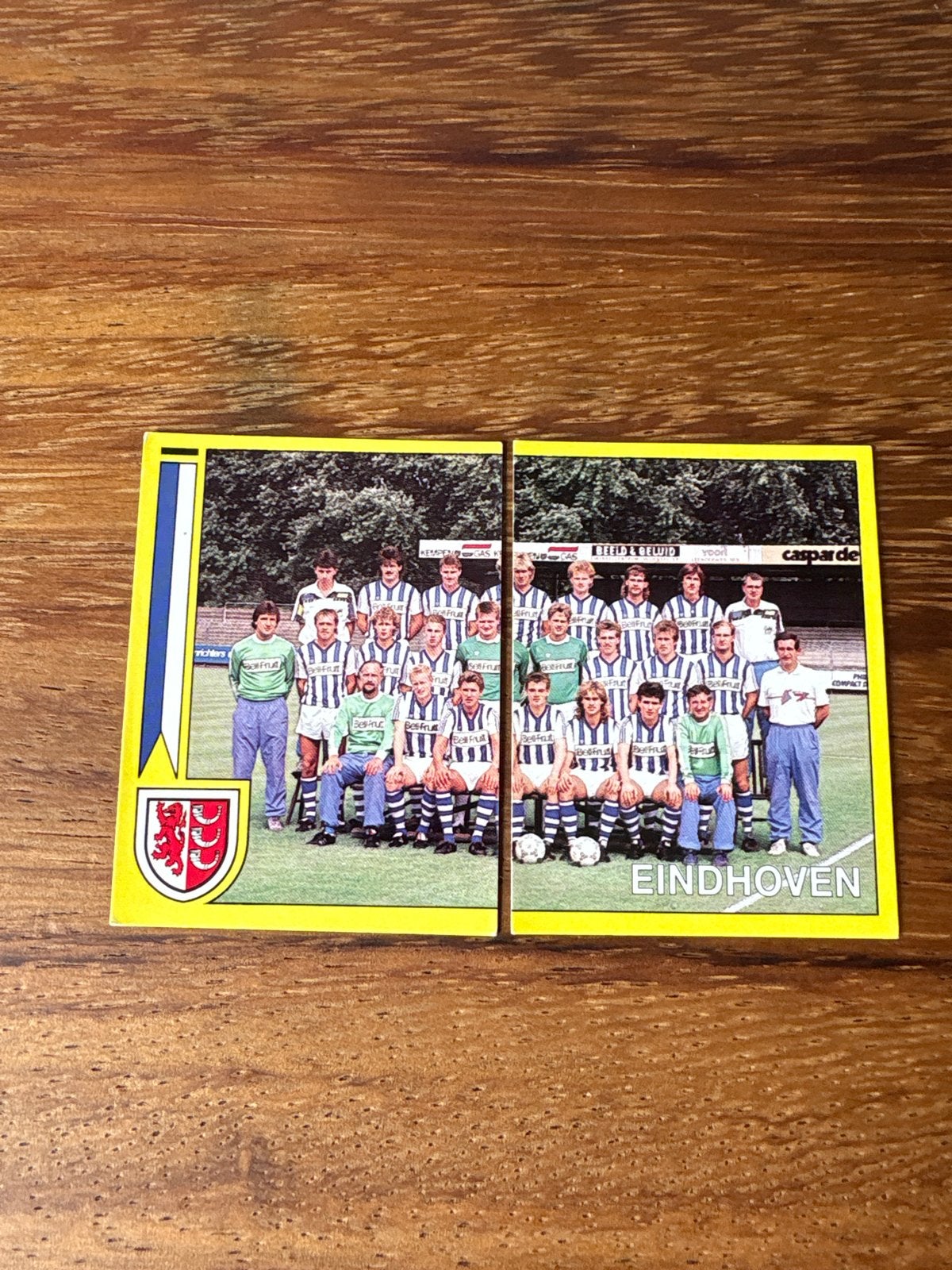 Panini Voetbal 90 Eindhoven Plaatjes 297 & 298, Ophalen of Verzenden, Zo goed als nieuw, Stickers en Plaatjes