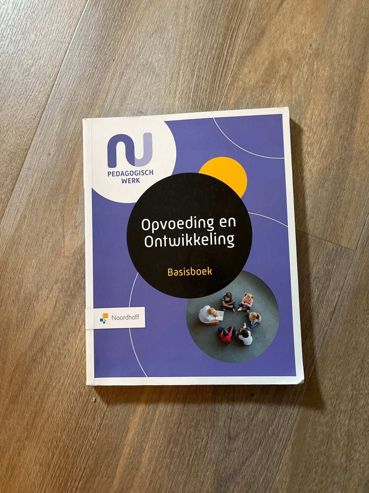 Basisboek Opvoeding en Ontwikkeling - Pedagogisch Werk, Boeken, Studieboeken en Cursussen, Ophalen, Gamma, Gelezen, MBO
