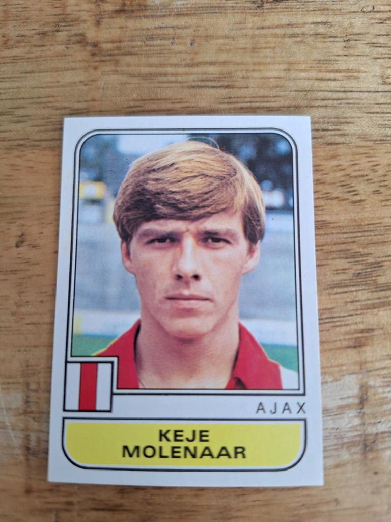 Voetbal 82 Panini Sticker Keje Molenaar Ajax, Ophalen of Verzenden, Zo goed als nieuw, Ajax, Poster, Plaatje of Sticker