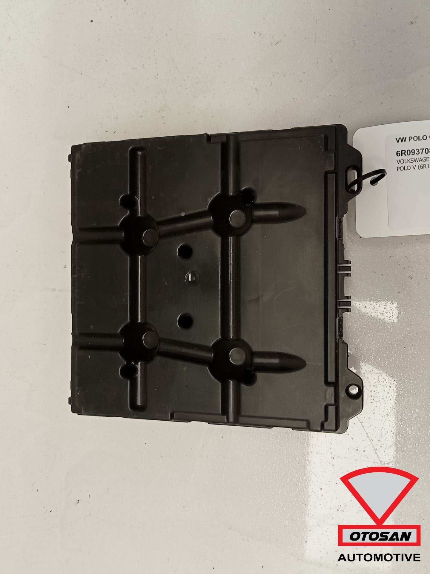 VW Polo 6r 6r0937087k Comfort Module BCM, Gebruikt, Volkswagen, Volkswagen AG, Berliner Ring 2
38440  Wolfsburg, DE