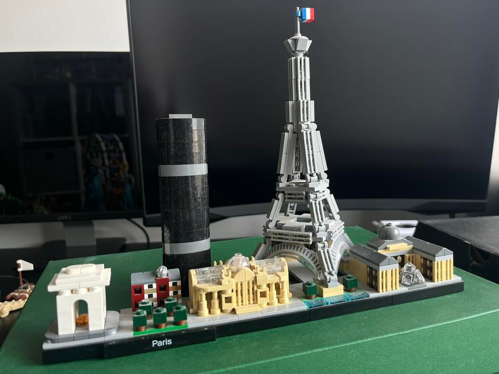 Lego 21044 - Architecture Paris, Ophalen of Verzenden