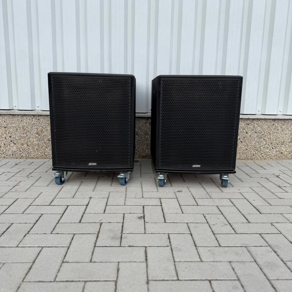 Adamson P215 subwoofer 2 x 15" – set van 2