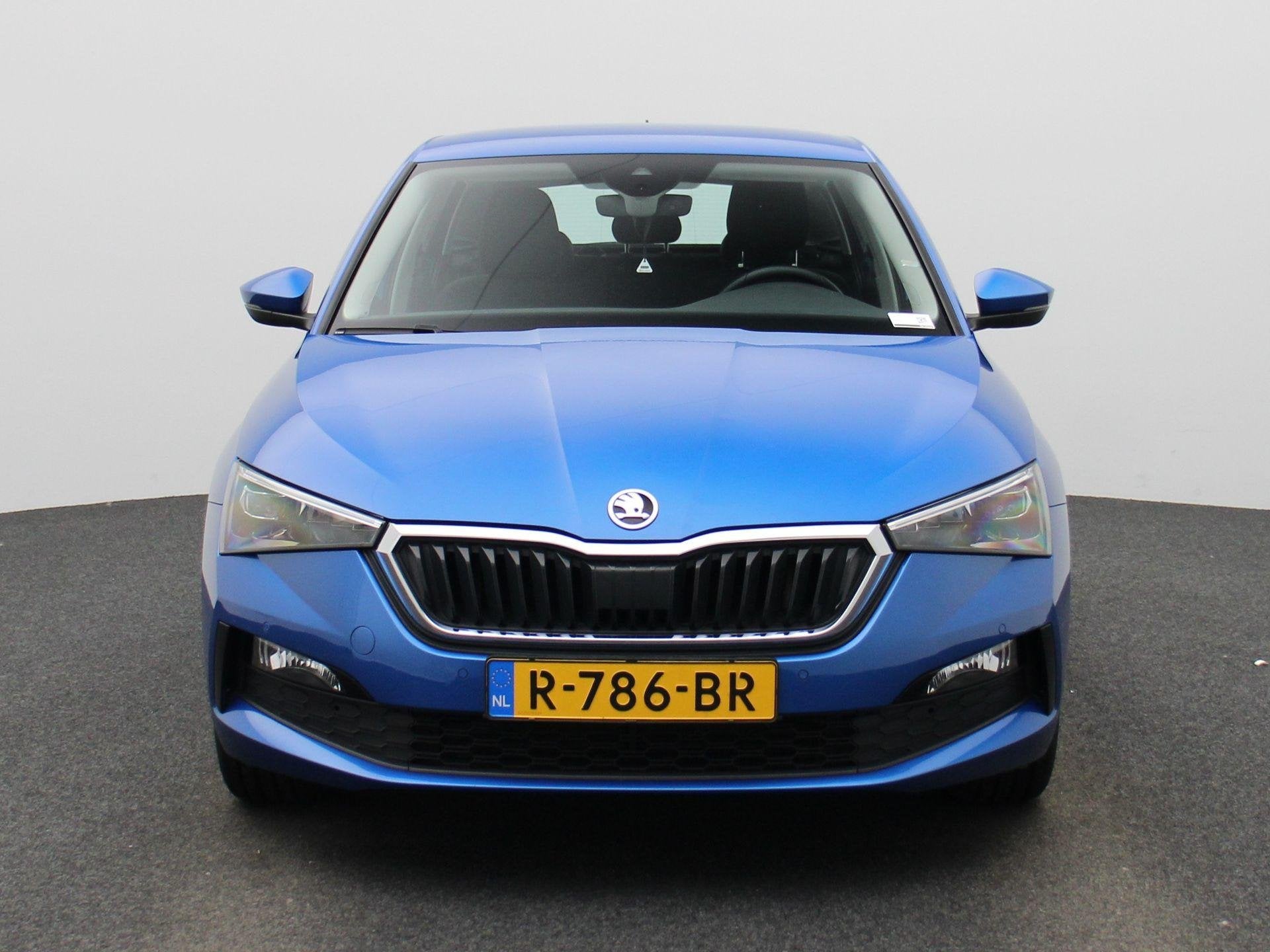 Skoda Scala 1.0 TSI Business Edition | Navigatie | Trekhaak, Auto's, Scala, Gebruikt, 1144 kg, Blauw
