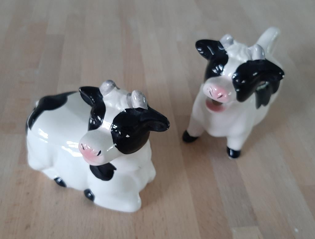 melkkan en suikerpot koe, Huis en Inrichting, Keuken | Servies, Ophalen, Overige typen, Nieuw, Overige stijlen