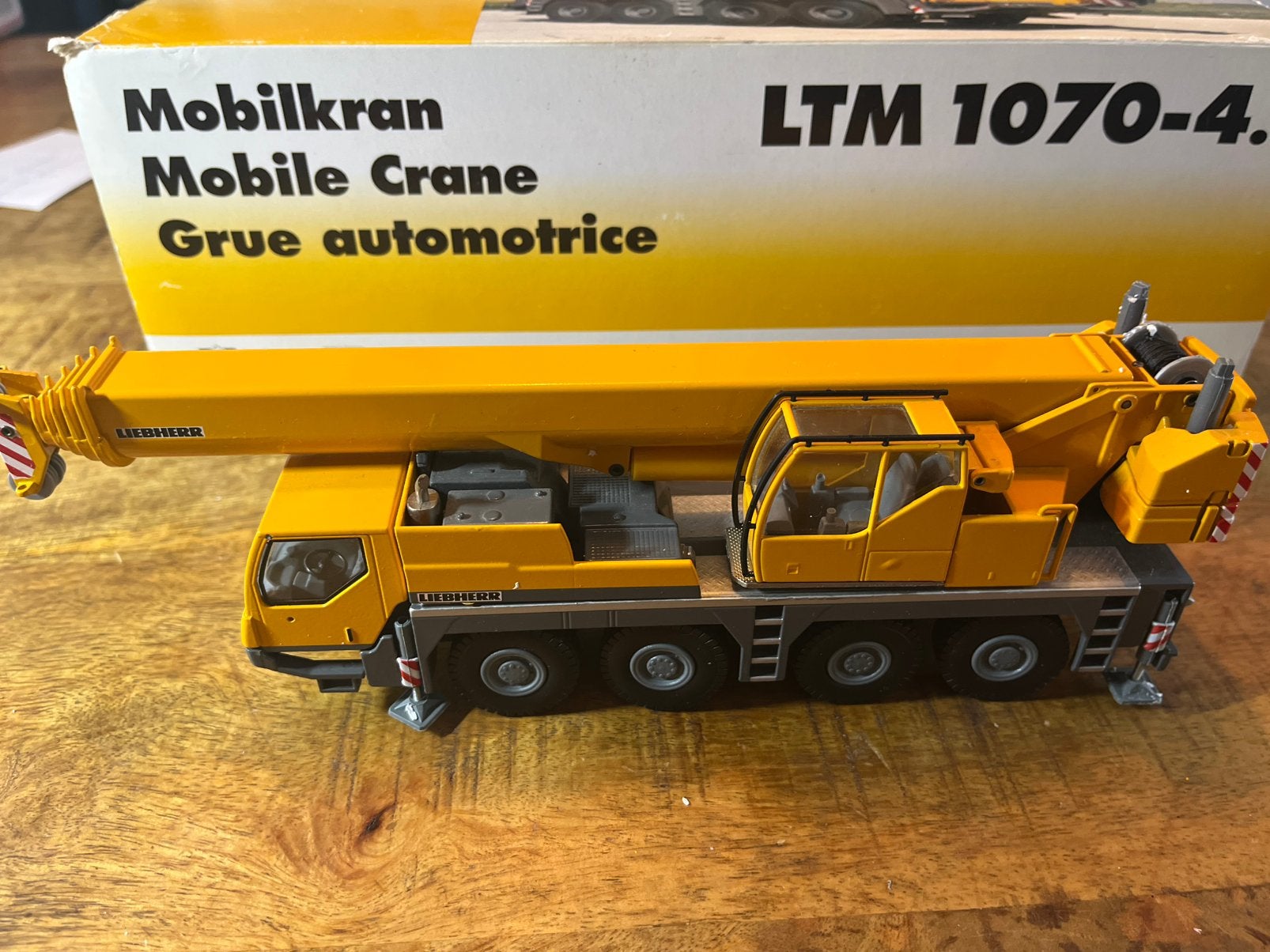 Liebherr ltm 1070-4.1, Hobby en Vrije tijd, Ophalen of Verzenden, Nieuw, Hijskraan, Tractor of Landbouw, Wsi