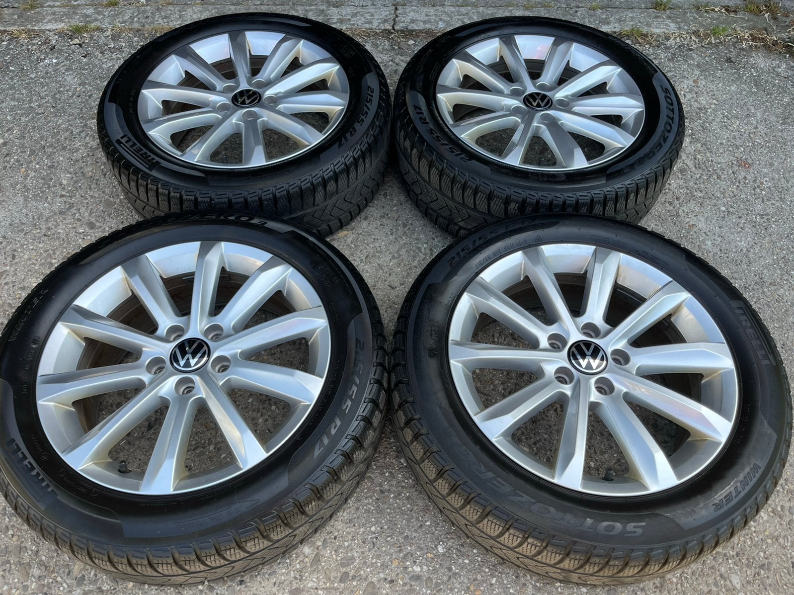 17” orig Volkswagen Passat B8 Helsinki winter velgen, Auto-onderdelen, Banden en Velgen, Ophalen, VW, Banden en Velgen, 17 inch