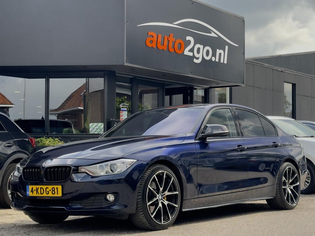 BMW 3-serie 320d AUT8 M-SPORT LEDER NAVI AIRCO LED LMV PDC, Auto's, BMW, Automaat, Achterwielaandrijving, Zwart, 4 cilinders
