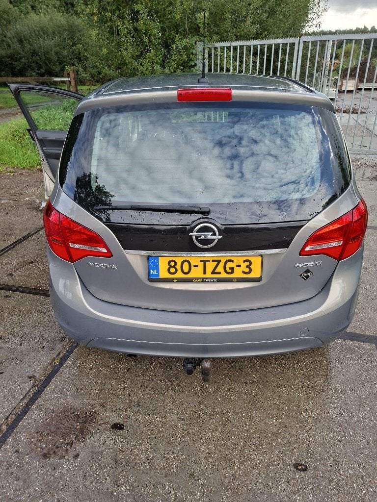 Foto 3 van Opel Meriva 1.4 Turbo 88KW 2012 Bruin
