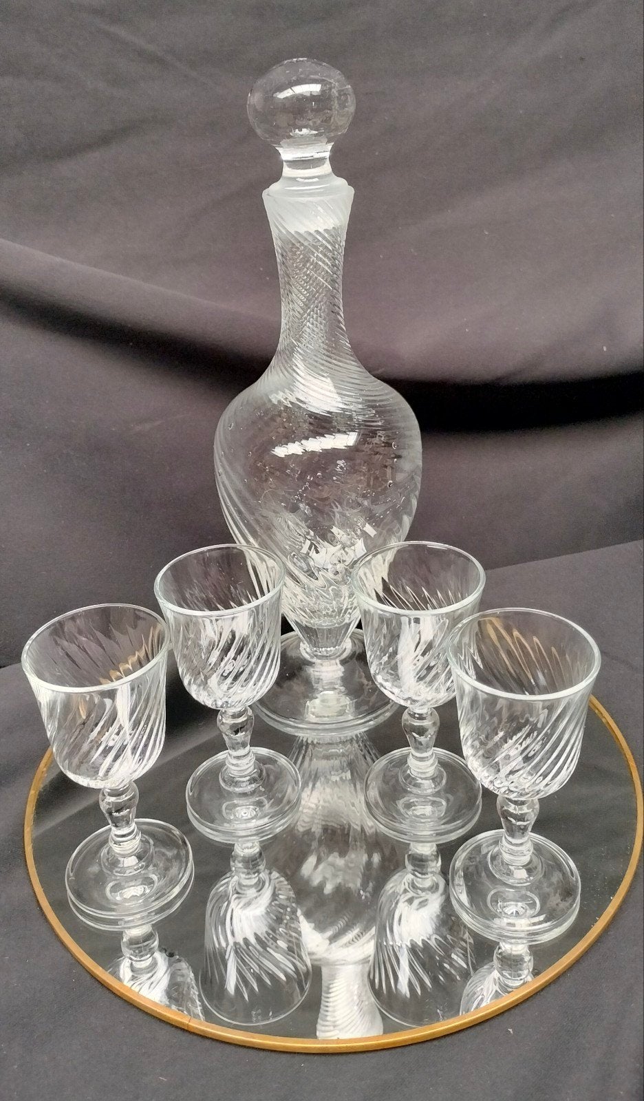 Sherry-set, Ophalen