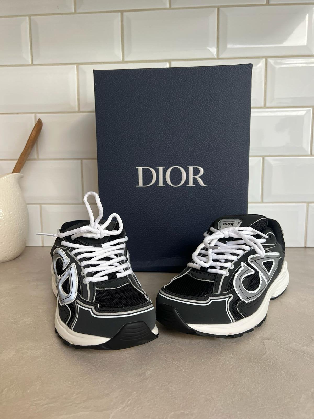 Dior B30 Sneakers – Zwart/Wit – Incl doos- maat 40, Nieuw, Ophalen of Verzenden, Sportschoenen, Zwart