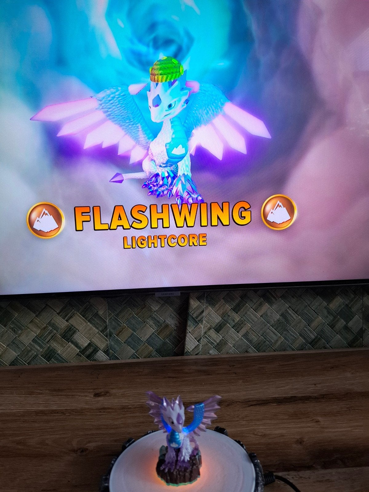 Skylanders SuperChargers: Flashwing Lightcore figuur, Ophalen of Verzenden, Zo goed als nieuw
