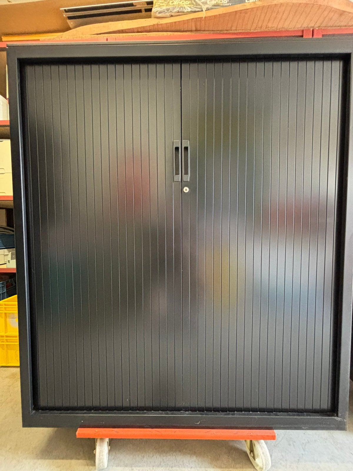 Stalen roldeurkast zwart, Ophalen of Verzenden, Zo goed als nieuw, 25 tot 50 cm, 50 tot 100 cm
