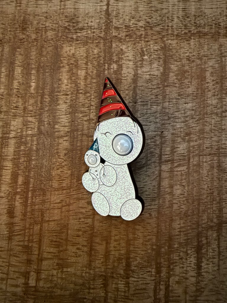 Efteling pin - Winter Efteling 2024 – 2025 Pjotr (met baby), Ophalen of Verzenden, Nieuw, Button of Speldje