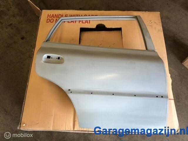 Portier rechtsachter 5-drs 0K34X-72020D Kia Rio (DC) Nieuw, Auto-onderdelen, Ophalen, Kia, Deur, Kia