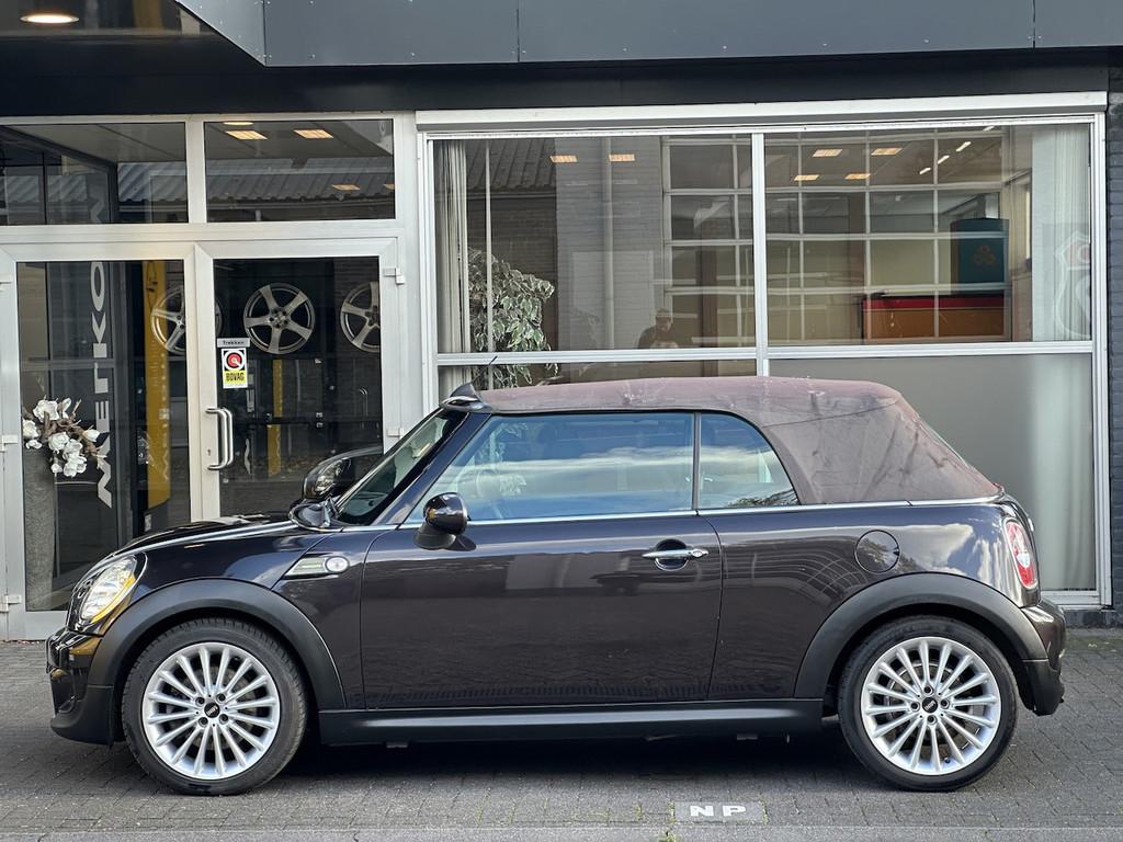 MINI Cabrio 1.6 Cooper S Chili CLIMA / CRUISE / NAVI / STOEL, Voorwielaandrijving, Gebruikt, 4 cilinders, 4 stoelen