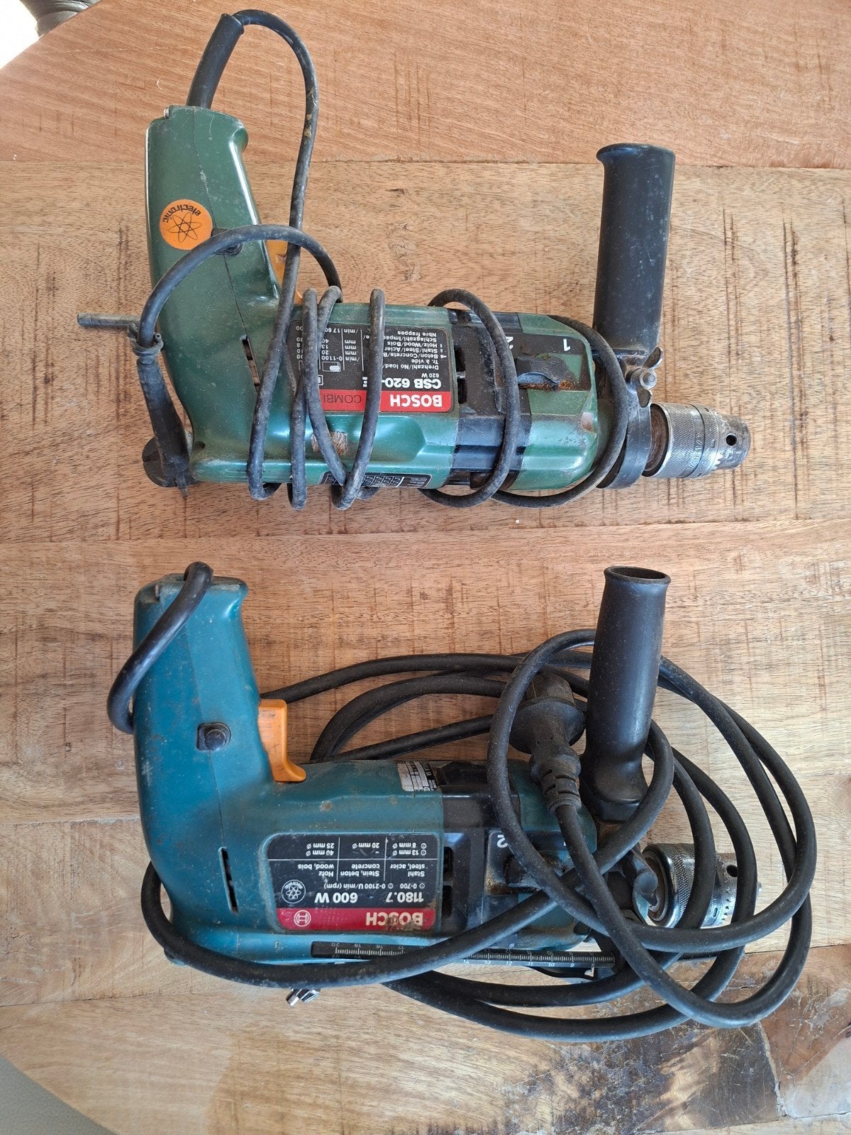Bosch Boormachines (2 stuks) - 600W en 620W, Doe-het-zelf en Verbouw, Ophalen of Verzenden, Gebruikt, 600 watt of meer, Klopboormechanisme