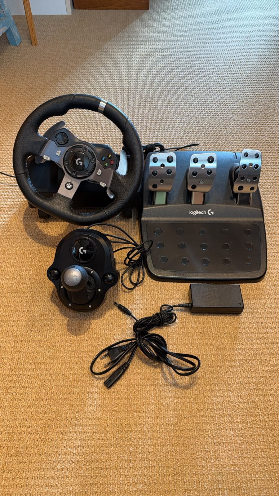 Logitech g920 met shifter en dozen, Spelcomputers en Games, Ophalen, Zo goed als nieuw, Stuurtje of Sportattribuut, Xbox One