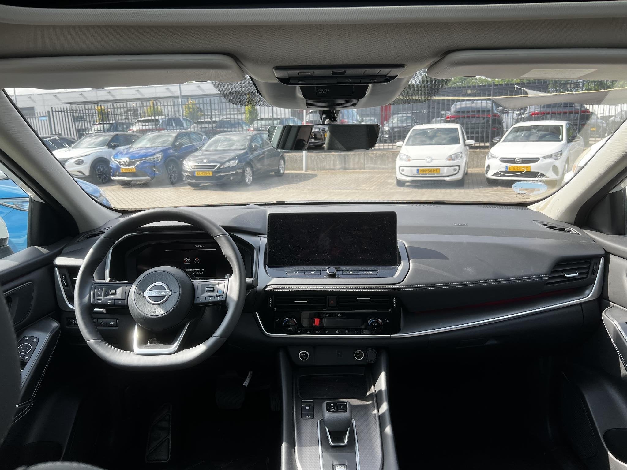 Nissan Qashqai 1.3 MHEV Xtronic N-Connecta | N-Connecta | El, Auto's, Nissan, Stof, Gebruikt, 4 cilinders, Wit