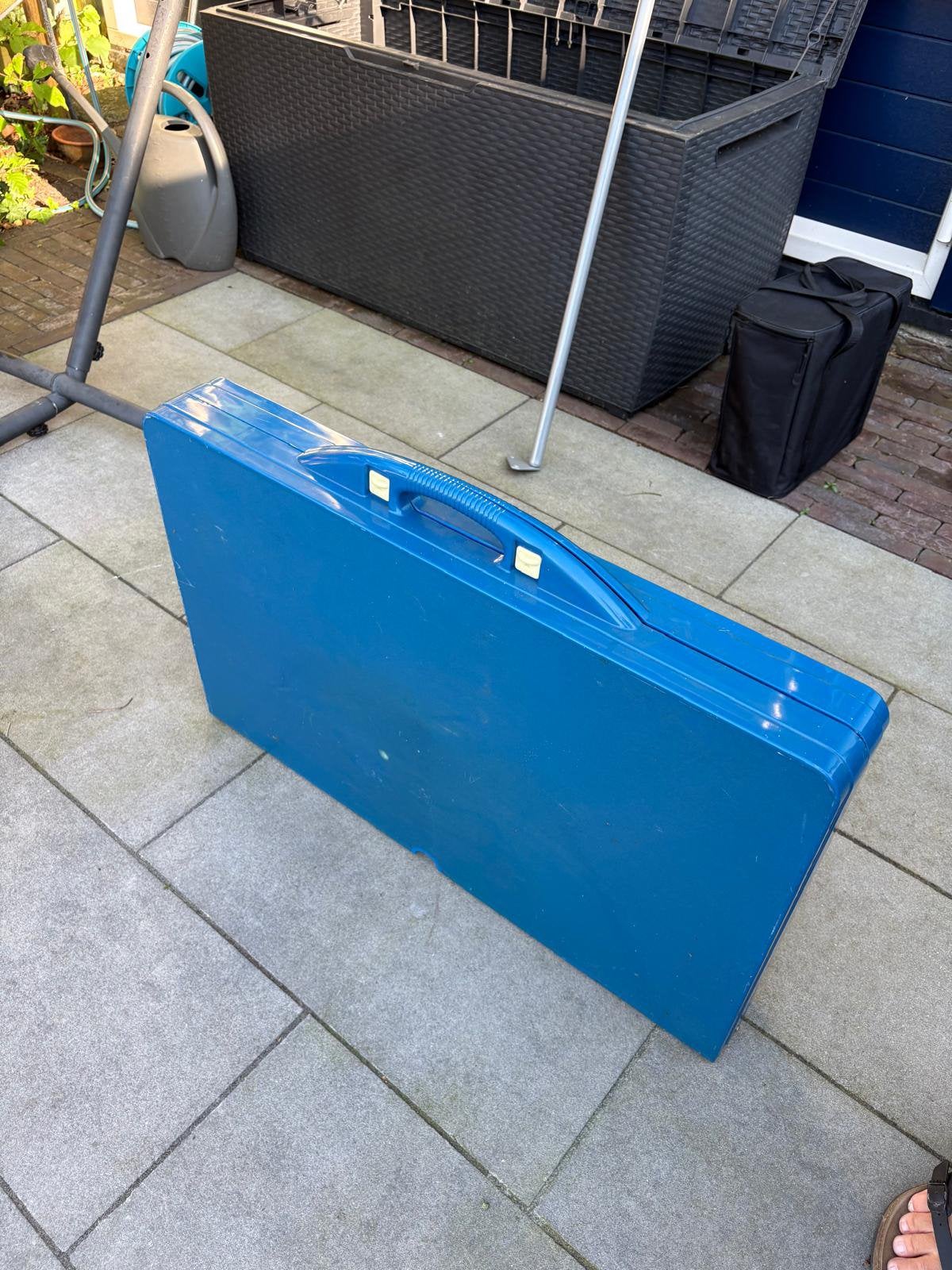 Opvouwbare campingtafel met 4 bankjes, Ophalen, Zo goed als nieuw, Campingtafel
