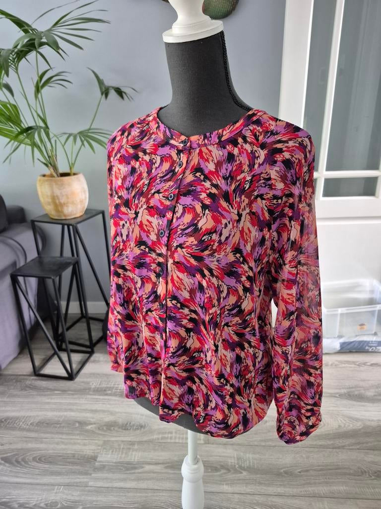 Nieuwe blouse met lange mouwen en kleurrijke print, Kleding | Dames, T-shirts, Paars, Nieuw, Ophalen of Verzenden, Onbekend
