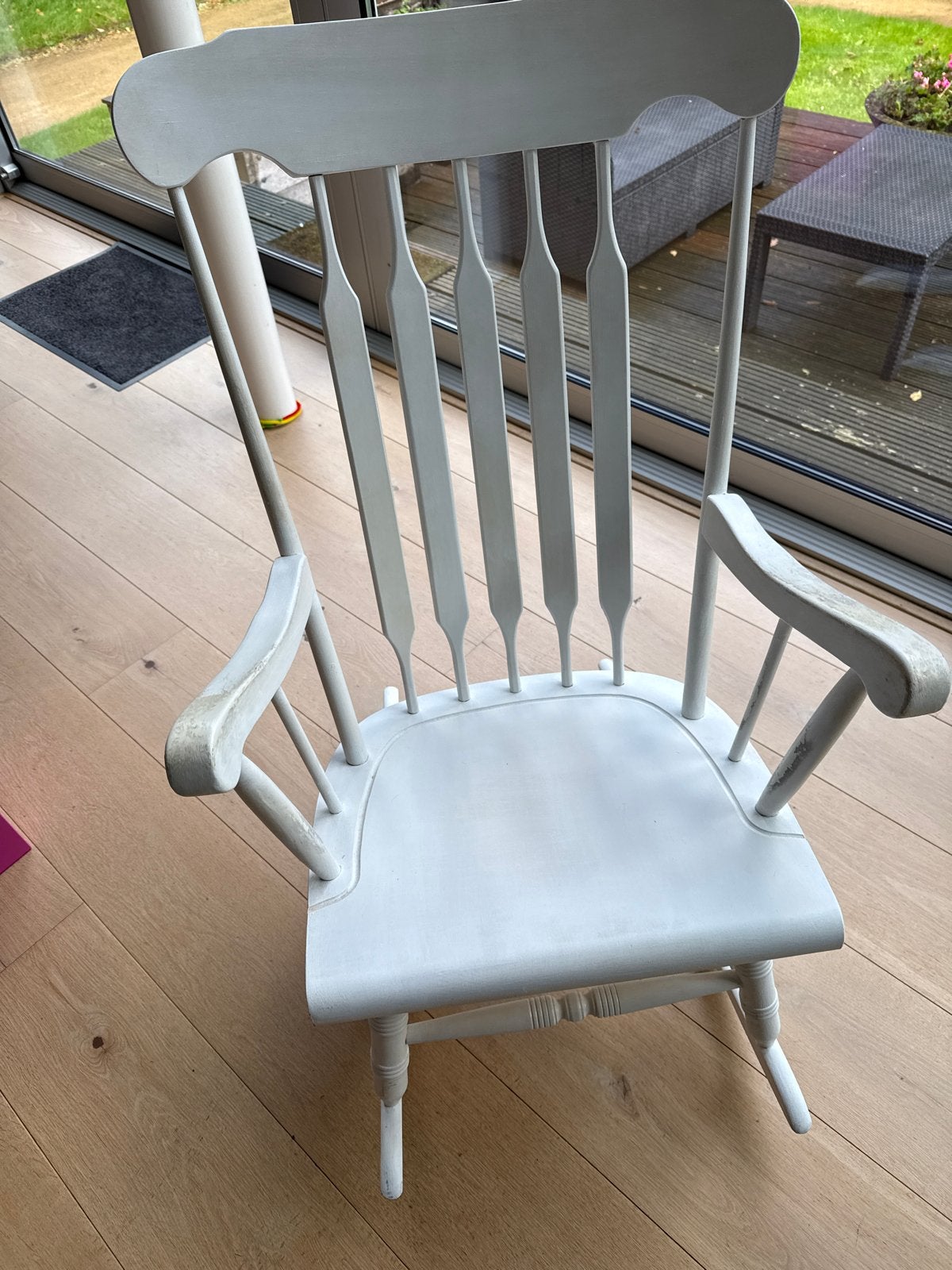 Witte houten schommelstoel, Huis en Inrichting, Ophalen, Gebruikt, Wit, Eén