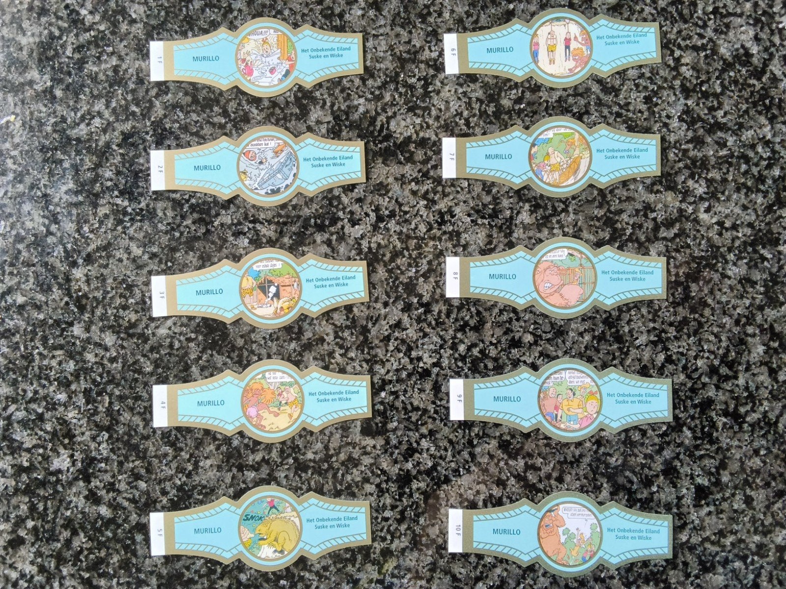Suske en Wiske sigarenbandjes Het onbekende eiland (blauw), Ophalen of Verzenden, Nieuw